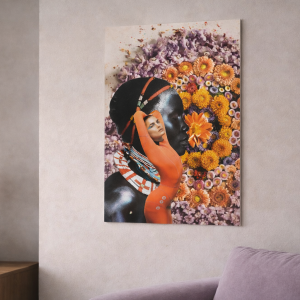 kunstcollage aan de muur in een interieur